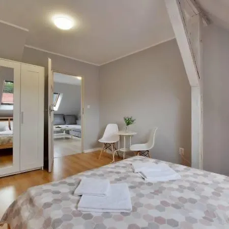 W Miescie Apartamento *